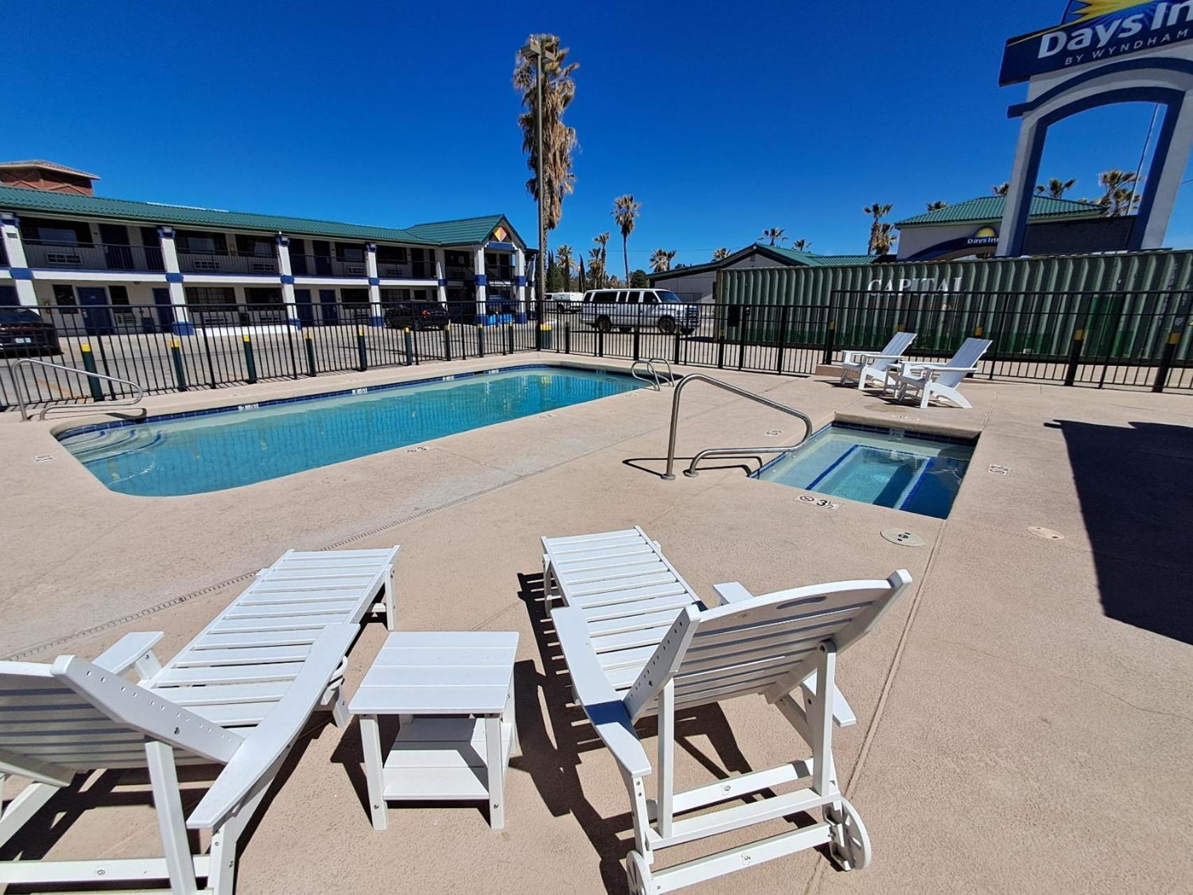 Days Inn By Wyndham Safford, Az מראה חיצוני תמונה